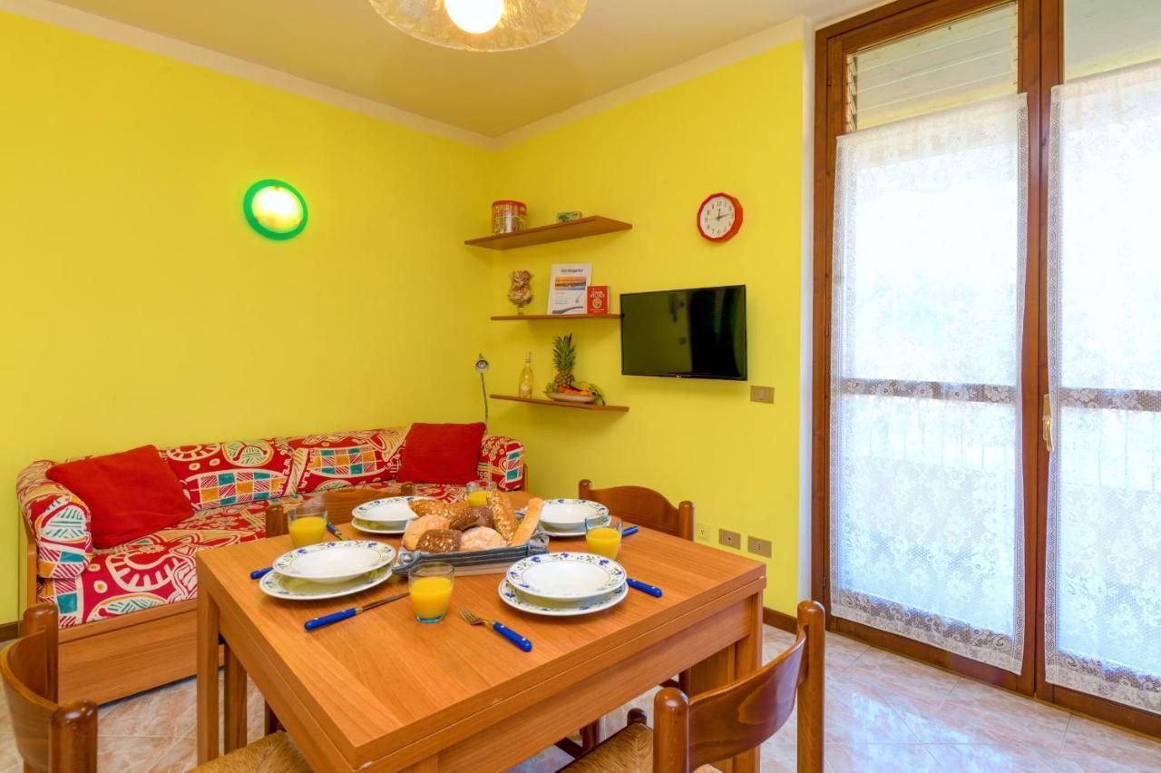 Villaggio Dei Fiori - Viola - Gardagate Сирмионе Екстериор снимка